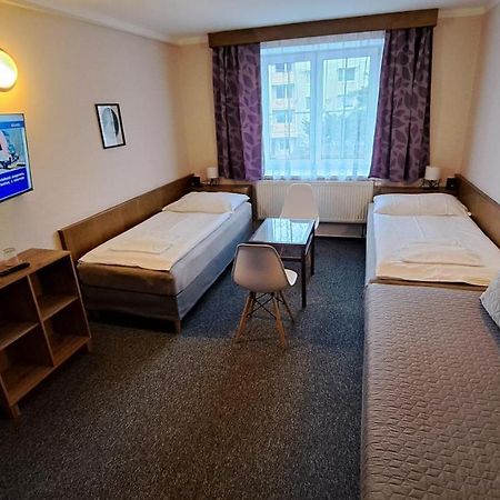 Pension Pavir Zidlochovice Exteriör bild